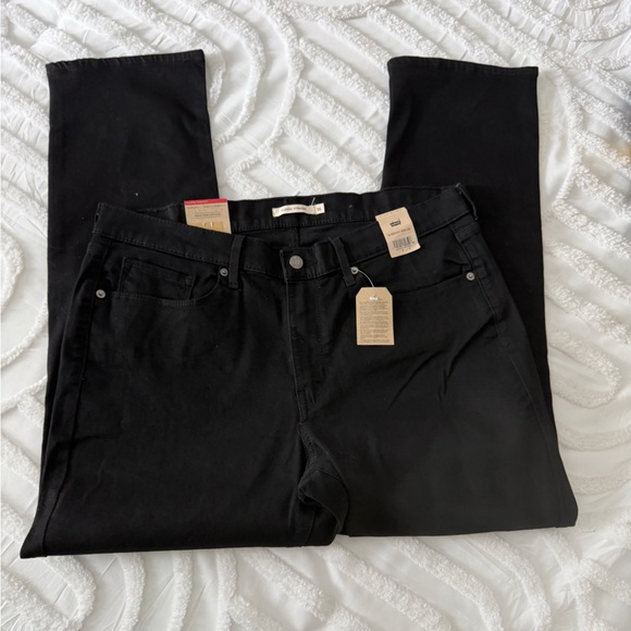 Levi's Denim - Levi's Classic Straight Black Jeans